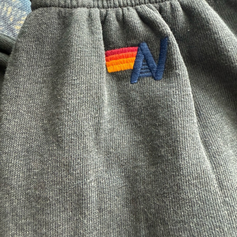Aviator Nation 5 Stripe Sweatpants Charcoal with Rainbow NWOT - Picture 4 of 5